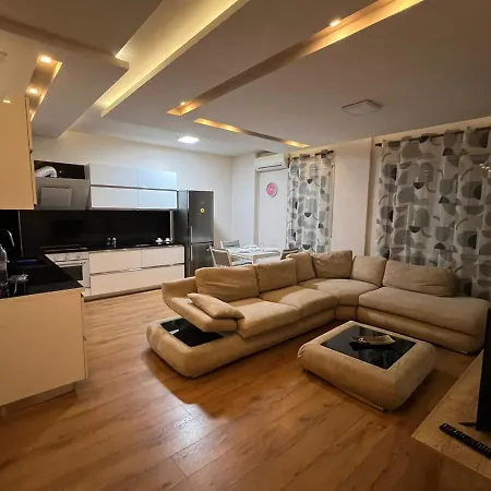 Miki Apartman Tirana