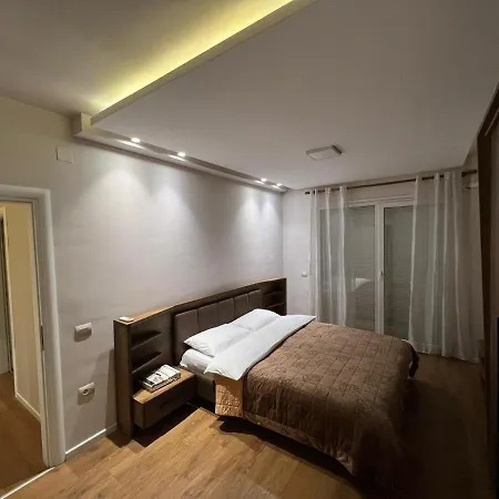 Miki Apartman